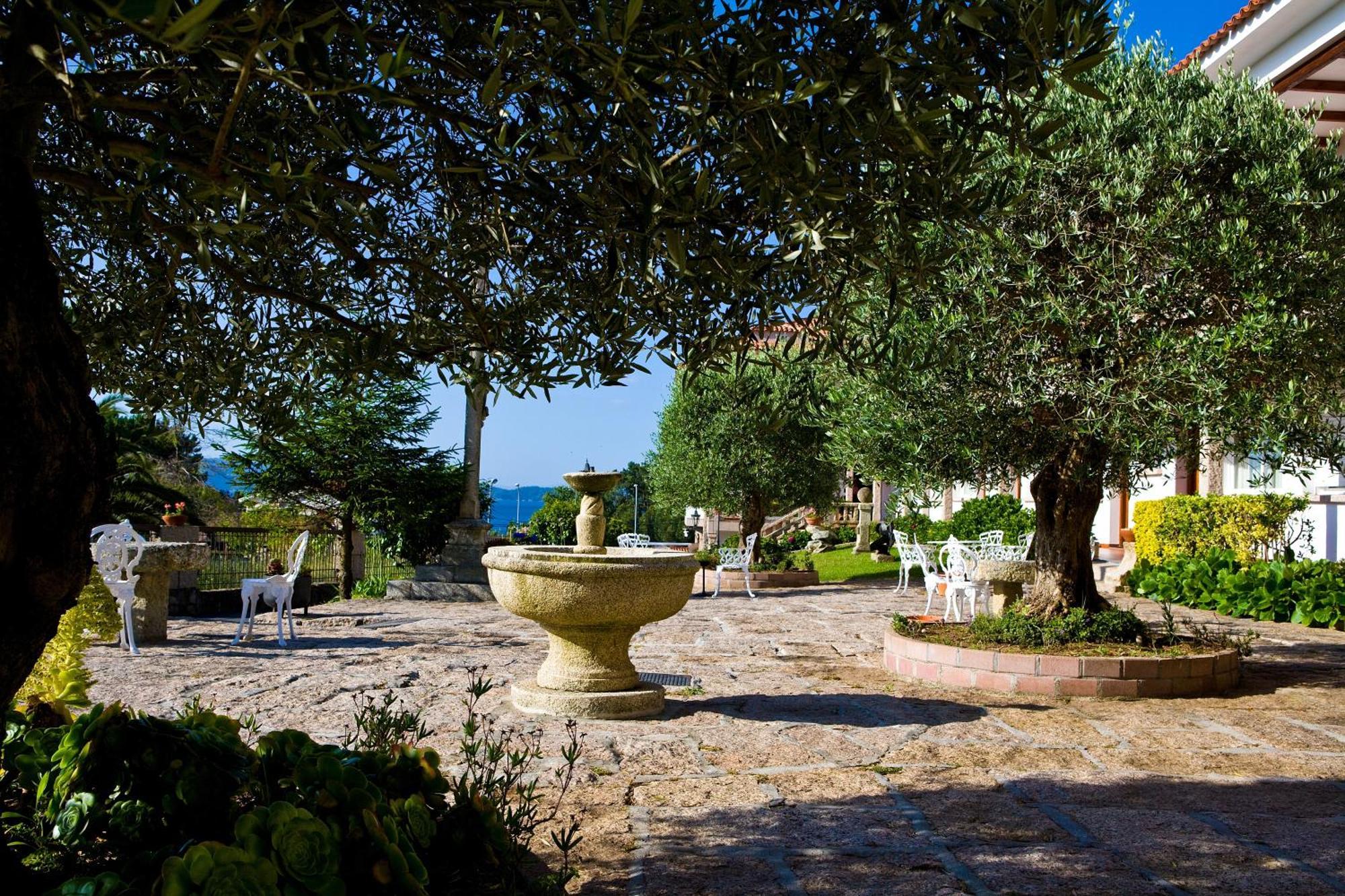 Aparthotel Cabicastro Portonovo Exterior foto